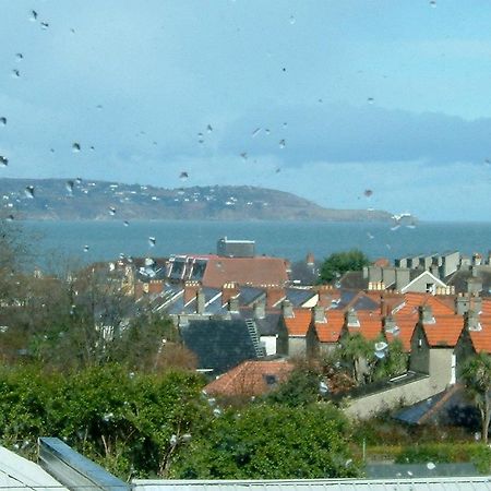 Claremont House Bed & Breakfast Dun Laoghaire Luaran gambar