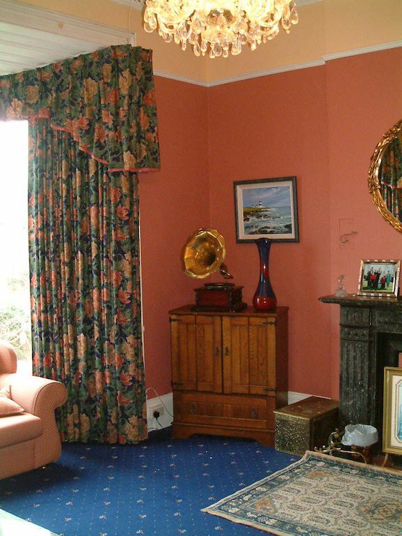 Claremont House Bed & Breakfast Dun Laoghaire Luaran gambar